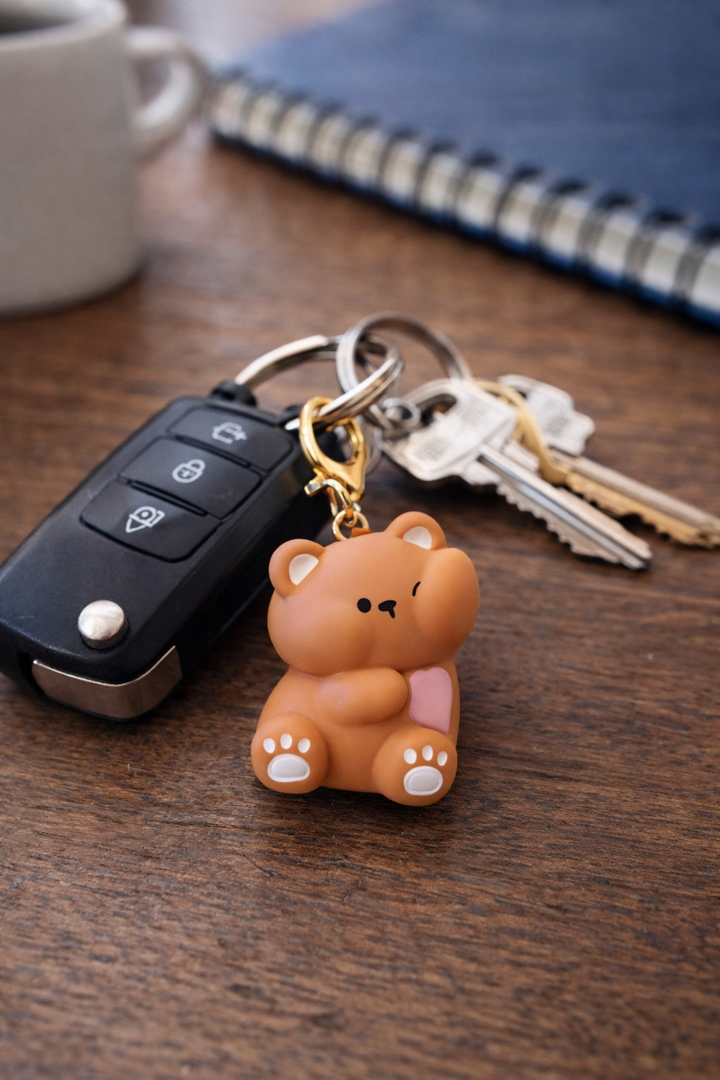 Étreinte Lumè™ — Magnetic Couple Bear Keychains